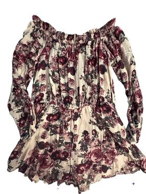 NWT- Large Gianni Bini Floral Off-Shoulder Romper in Ballet Pink and Burgundy